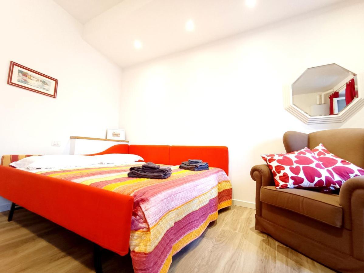 דירות מלגראטה La Casa Del Barcaiolo מראה חיצוני תמונה